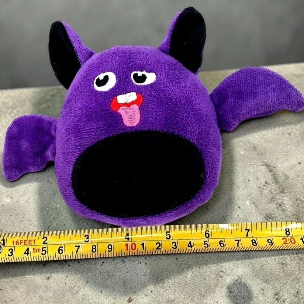 Thrills & Chills Purple Bat Plush Squeak Crinkle Dog Toy Halloween Retired Toy